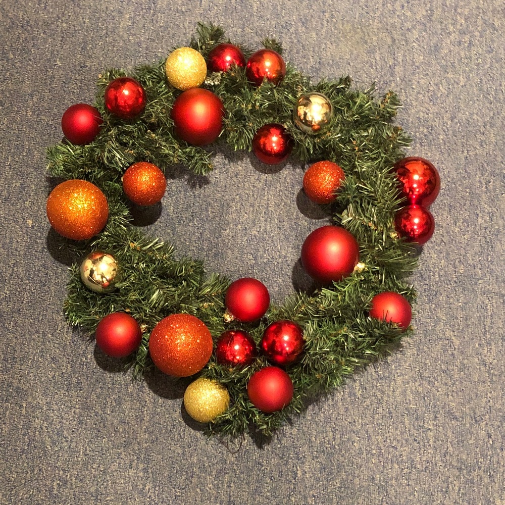 Holiday Red and Gold Christmas Wreath - Festive Home Holiday Décor